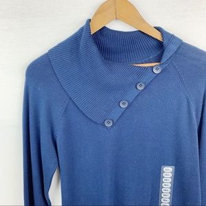 Jeanne Pierre NWT Over-Size Button Collar Sweater